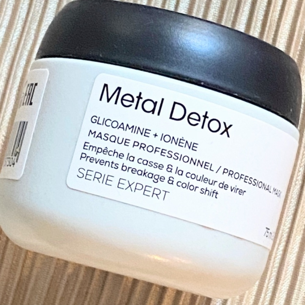 L'Oreal Professionnel Serie Expert Metal Detox Mask 2.5 oz Travel Size